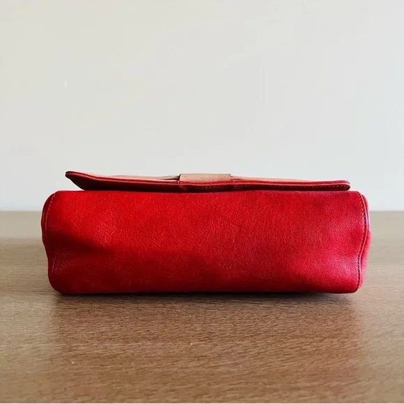 CHLOE June Bow Flap Shoulder Bag in Holly Berry Red Sheepskin Leather - Picture 7 of 9